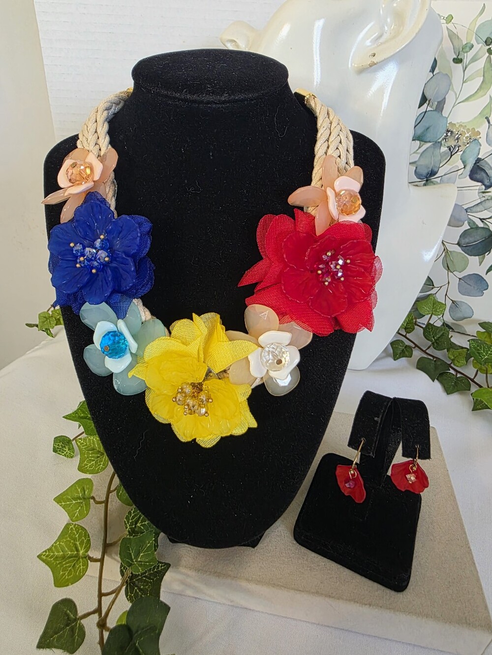Vibrant Floral Statement Choker Necklace Set Fabric Acrylic Flowers Braided Cord
